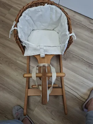 Caballito balancín madera y mimbre