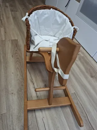 Caballito balancín madera y mimbre