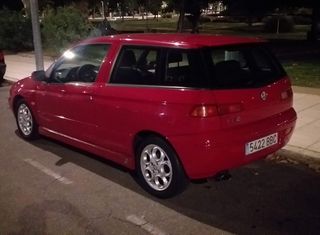 Alfa Romeo 145 2000 2.0 Quadrifoglio