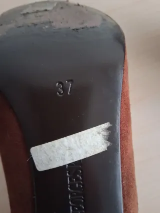 Zapatos tacón Georges Rech marrones y beige