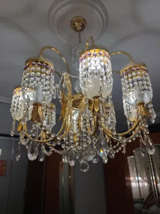 Lámpara de cristal antigua dorada
