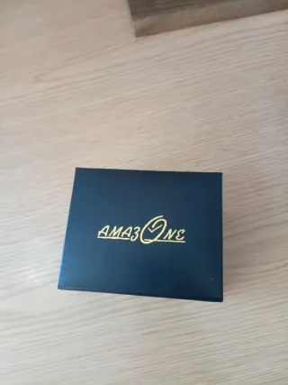 Reloj de pulsera Ever One dorado y marrón