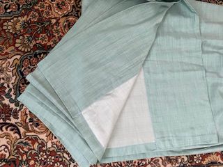 Conjunto Cortinas y mesa camilla a juego