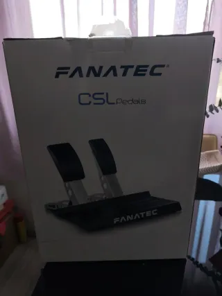 Base Fanatec ClubSport V2.5, Aro WRC y Pedales CSL