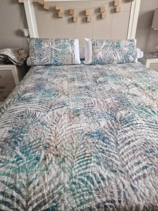 Colcha Botánica Cama 1.50 + 2 Cojines