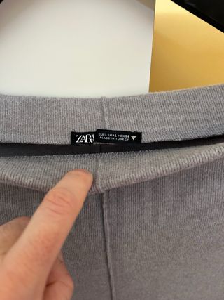 Conjunto falda y blusa Zara gris