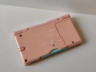 Nintendo Game Boy Macro