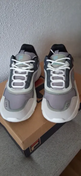 Zapatillas Deportivas Fila Mujer Nuevas