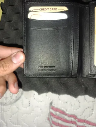 Cartera hecha a mano