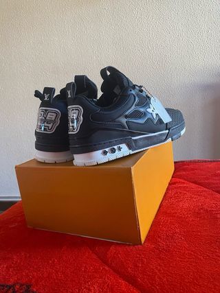 Zapatos Louis Vuitton Negros y Blancos