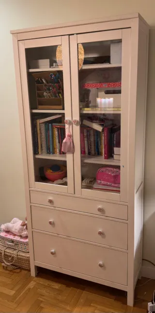 Vitrina IKEA Hennes Blanca