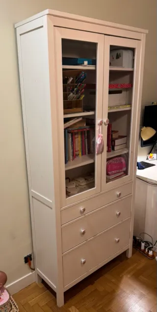 Vitrina IKEA Hennes Blanca