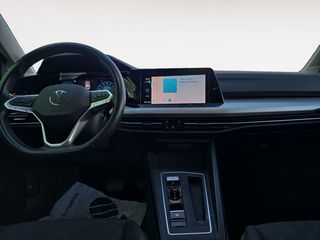 Volkswagen Golf Life 1.0 eTSI 81kW (110CV) DSG