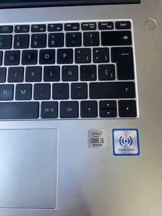 Huawei MateBook D15 i5 8GB SSD