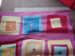 Alfombra juvenil multicolor