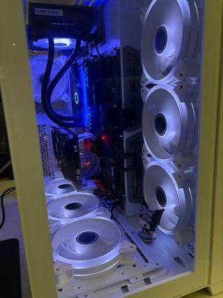 Torre PC Gaming Blanca
