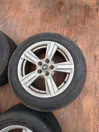Llantas Ford Mustang