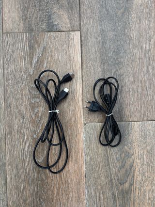 PS4 Slim 1TB con caja