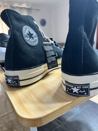 CHOLLO!! 2 Pares Nike 44,5 y Converse 45