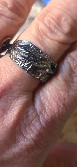 Anillo joya de autor opalo y diamantes