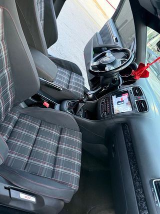 Volkswagen Golf 2010