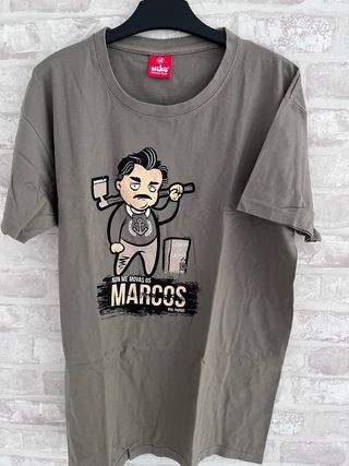 Pack 4 camisetas variadas.