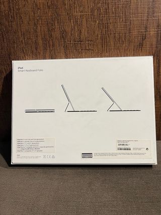 Funda Teclado Smart Folio iPad 11 Pro Negro