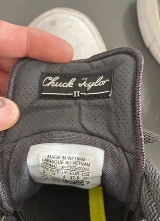 Zapatillas Converse gris y blanco