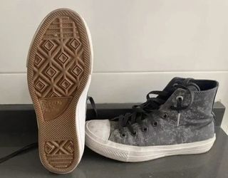 Zapatillas Converse gris y blanco
