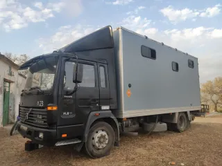 Camion Vivienda Volvo FL6-11 210cv