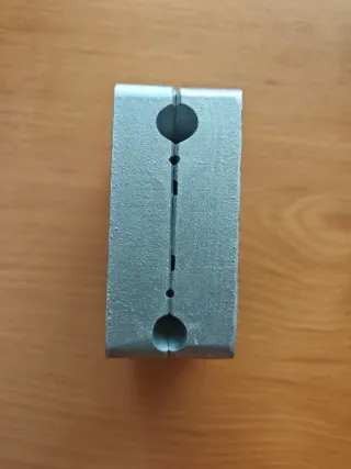 Molde plomos pesca pirámide 130-180g