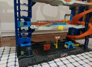 Pista Hot Wheels Ultimate Garage 80cm