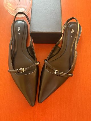 Zapatos Zara destalonados negros talla 37