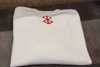 Felpa  doppio ricamo BERSERK