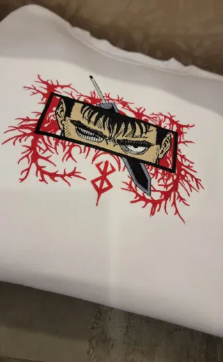 Felpa  doppio ricamo BERSERK