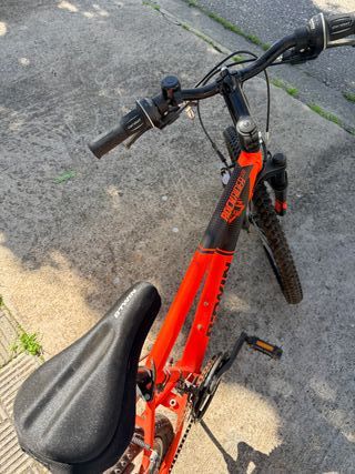Bicicleta B'TWIN Rockrider 500 Roja