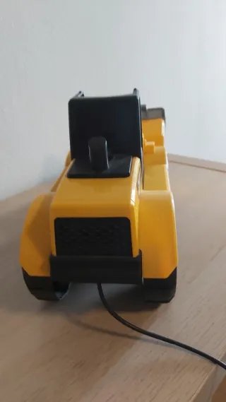 Excavadora de juguete CAT con mando