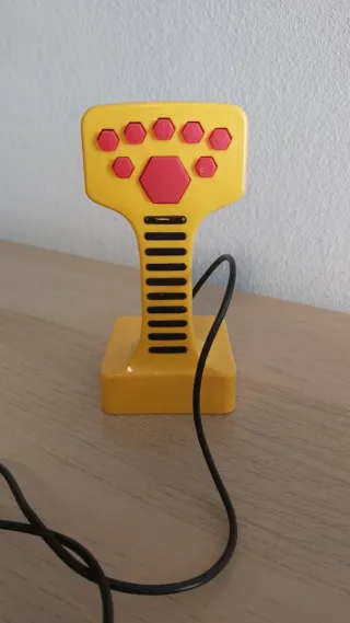 Excavadora de juguete CAT con mando