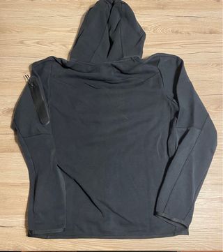 Nike Tech Fleece nera originale