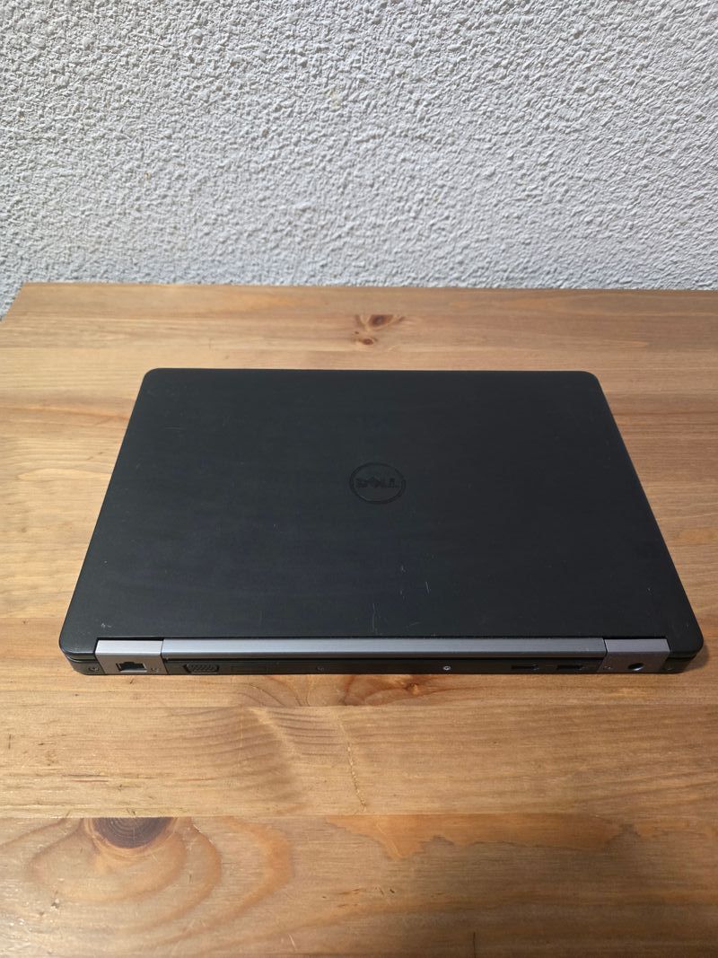 DELL Latitude E5470 12GB RAM SSD Rápido Garantia afbeelding 5