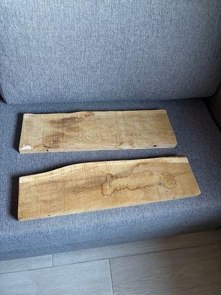 Estante flotante de madera natural