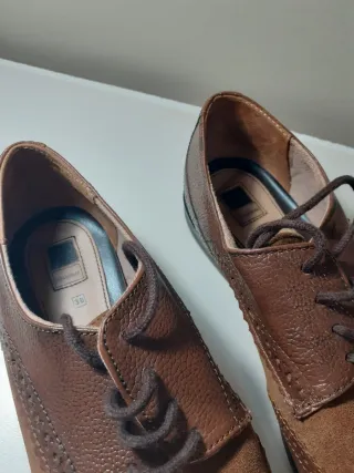 Zapatos de piel marrones