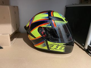 Casco AGV Edición Soleluna Valentino Rossi
