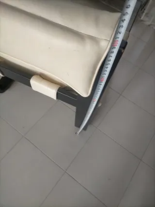 Sillón Beige y Negro