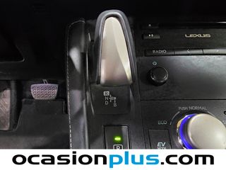 Lexus CT 200h Business 100 kW (136 CV)