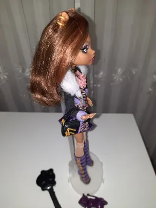 MONSTER HIGH MUÑECA Clawdeen Wolf