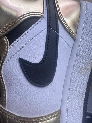 Scarpe Nike Jordan Oro Bianco indossate una volta