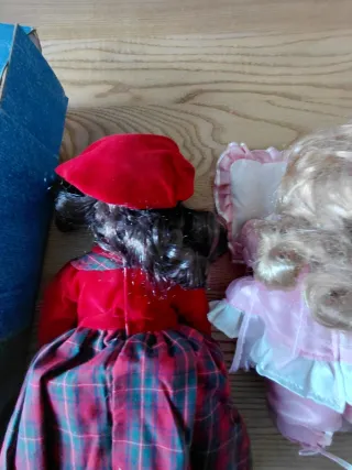 Bambole in porcellana