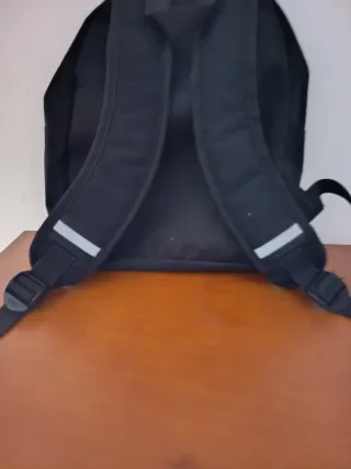 Mochila Fila Negra y Blanca