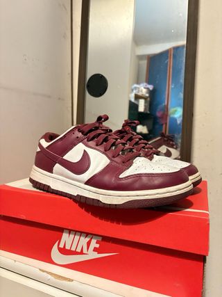 Nike Dunk Low Bordeaux 40.5